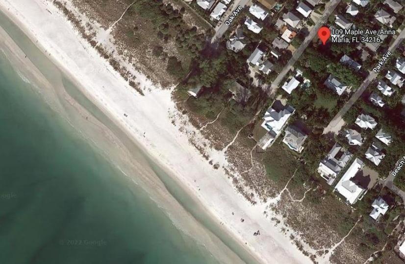 Casa Posada - So Close You Can Hear The Waves Historic Beach Cottage W Beach Gear アンナ・マリア エクステリア 写真